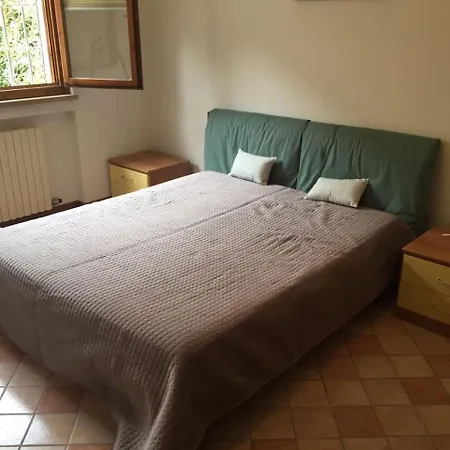 In Bardolino/gardasee 26342