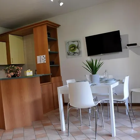 In Bardolino/gardasee 26342 Apartment *